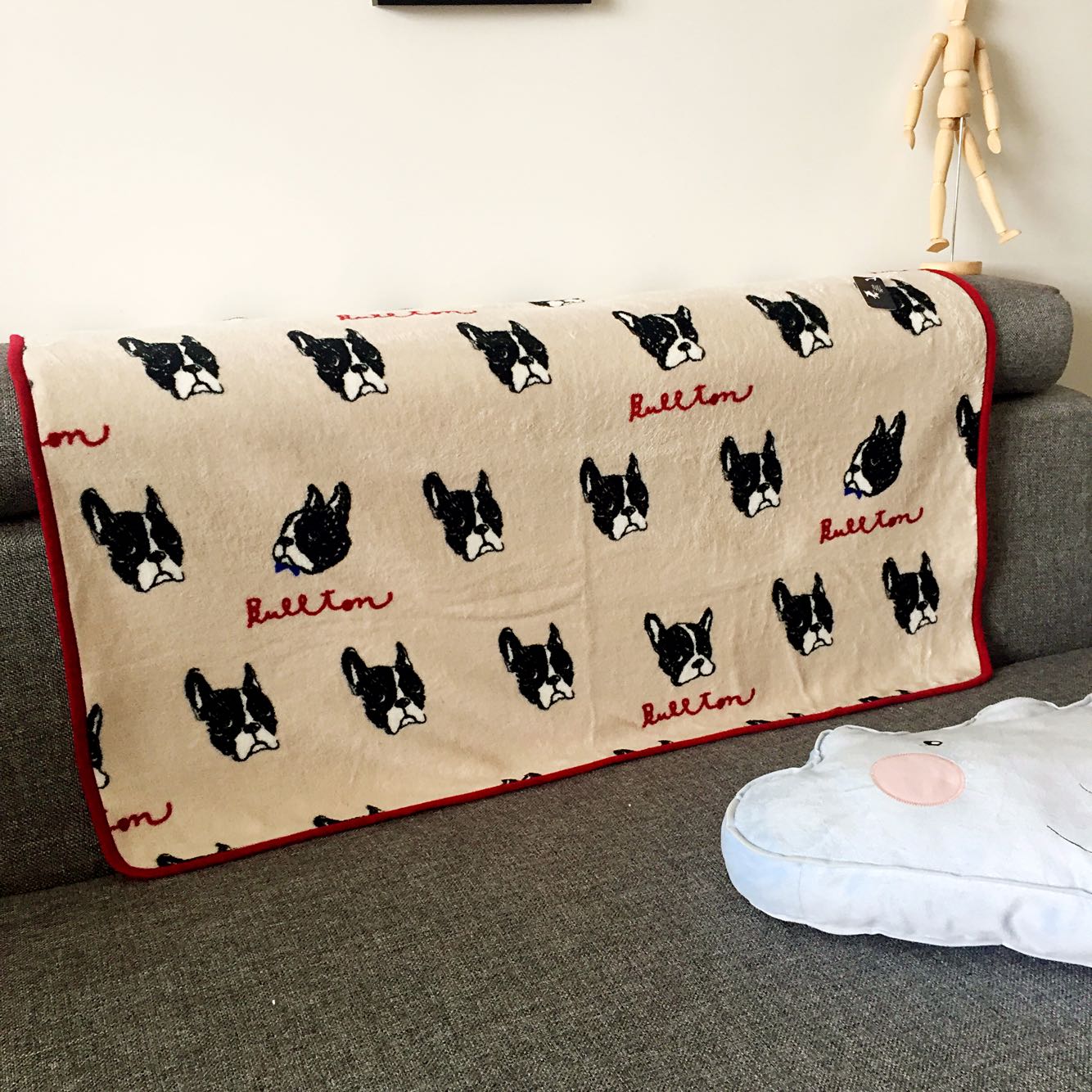 Comfy Coral Fleece Blanket